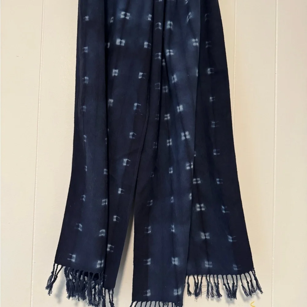 Navy Blue Patterned Scarf